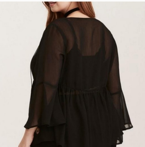 TORRID SHEER BLACK EMBROIDERED BLOUSE SHEER SIZE 1X-NWT - Picture 2 of 3